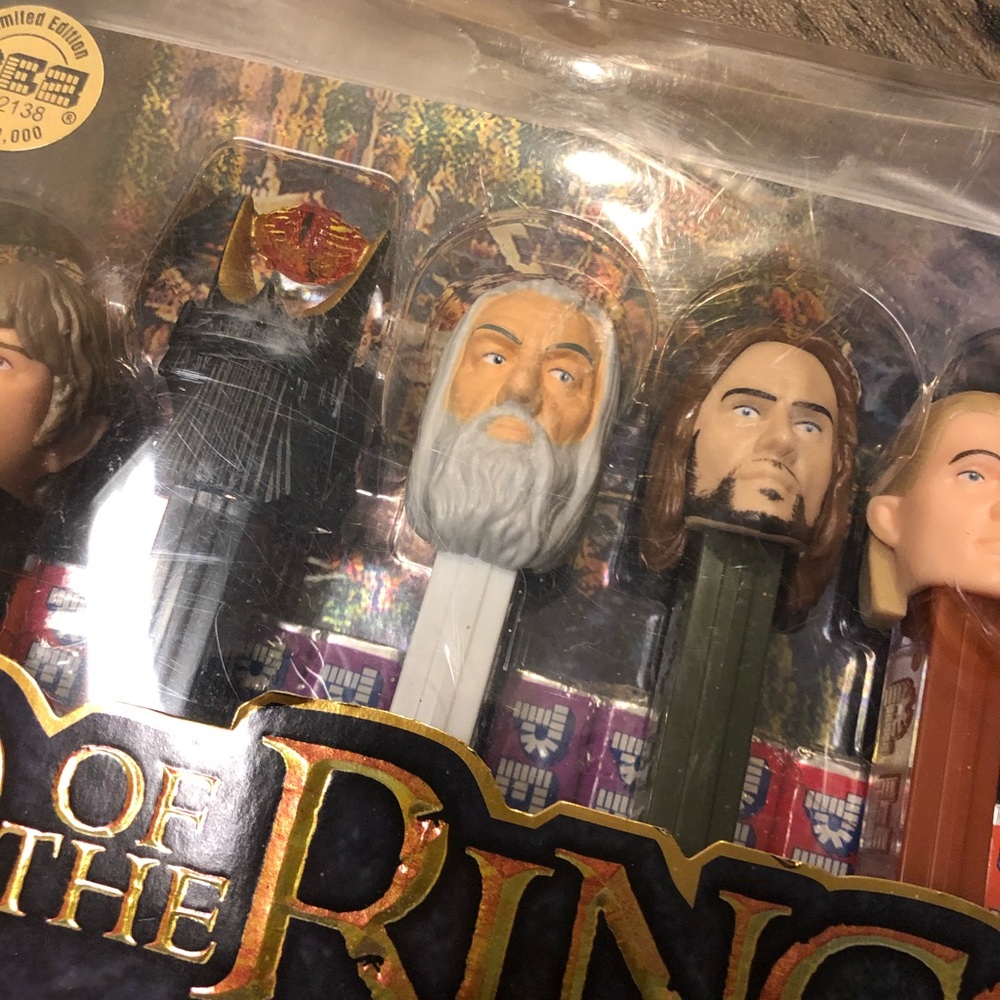 Lord of the Rings PEZ Collector Set Limited Edition 2138/150000 | LOTR - Picture 4 of 6